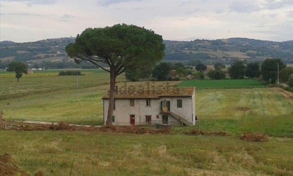 casa indipendente in vendita a Fratta Todina