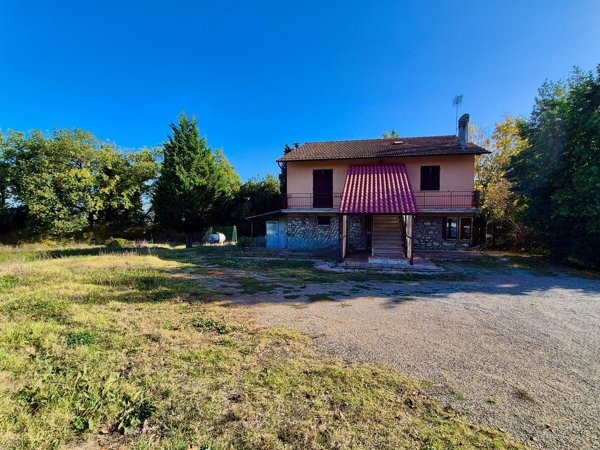 casa indipendente in vendita a Fratta Todina