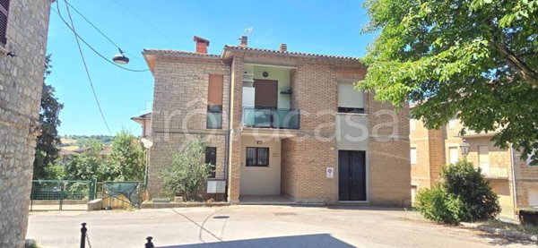 casa indipendente in vendita a Fratta Todina in zona Bino