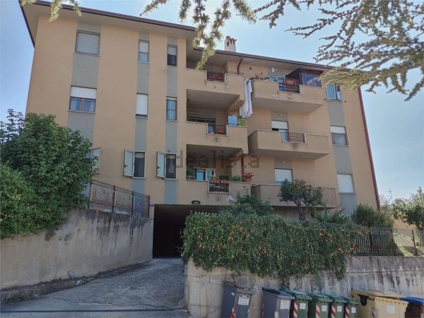 appartamento in vendita a Giano dell'Umbria in zona Bastardo