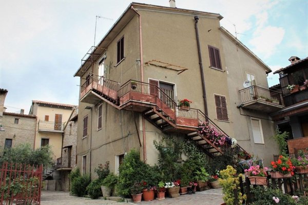 casale in vendita a Giano dell'Umbria in zona Castagnola