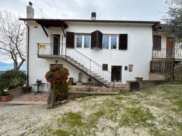 appartamento in vendita a Giano dell'Umbria