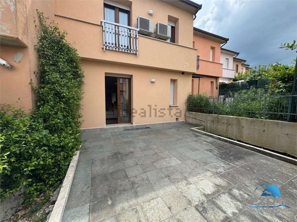 casa indipendente in vendita a Giano dell'Umbria in zona Bastardo