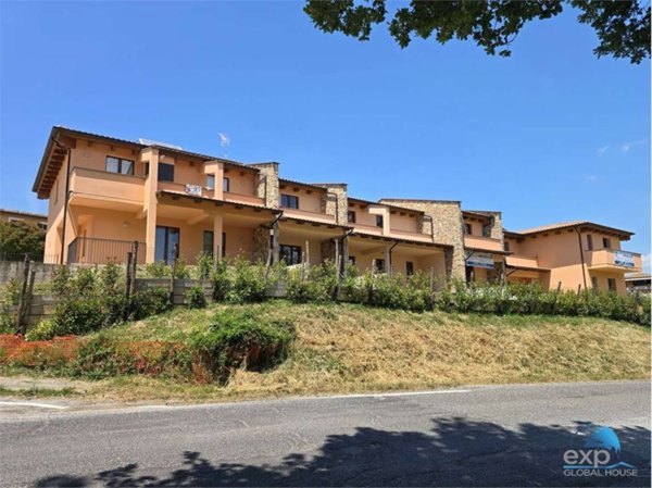 casa indipendente in vendita a Giano dell'Umbria in zona Bastardo
