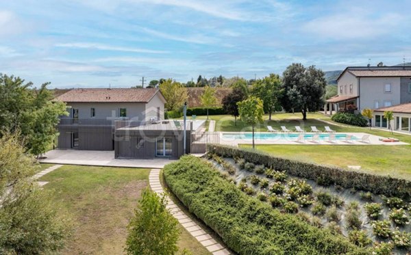 casa indipendente in vendita a Giano dell'Umbria in zona Fabbri