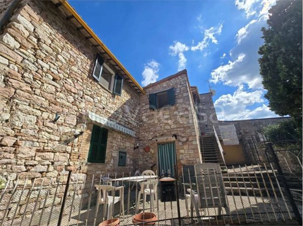 appartamento in vendita a Giano dell'Umbria in zona Bastardo