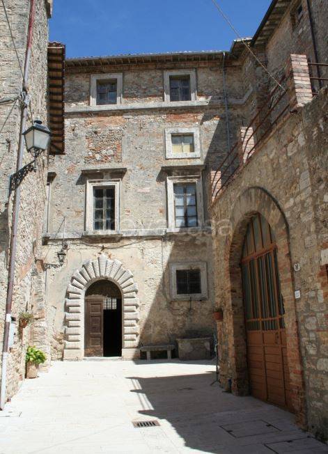 villa in vendita a Gualdo Cattaneo in zona San Terenziano