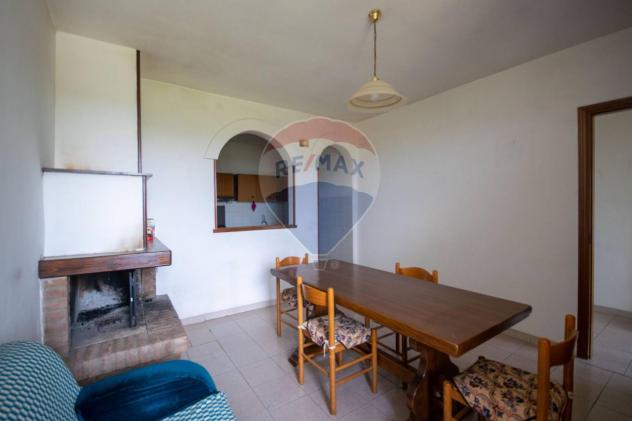 casa indipendente in vendita a Gualdo Cattaneo in zona Pozzo