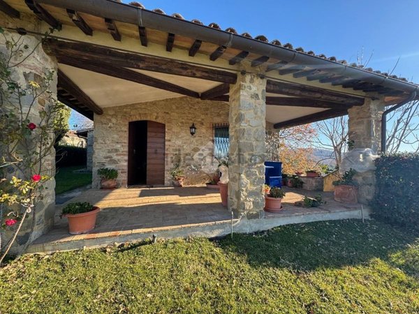 casa indipendente in vendita a Gualdo Cattaneo