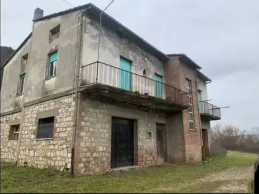 casa indipendente in vendita a Gualdo Cattaneo