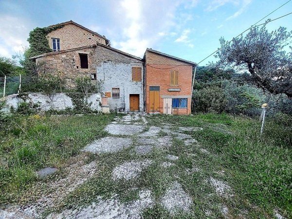 casa semindipendente in vendita a Gualdo Cattaneo