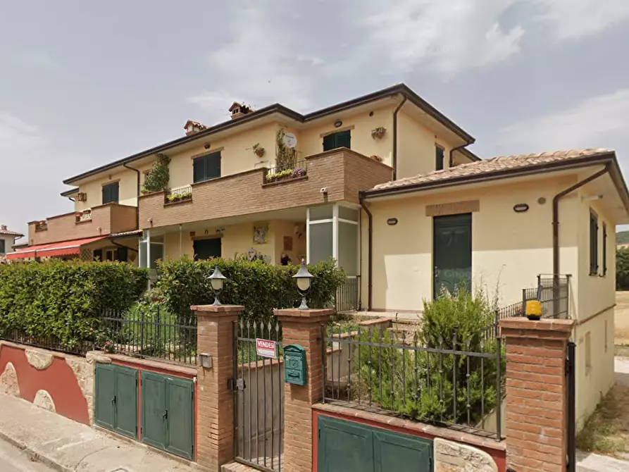 appartamento in vendita a Gualdo Cattaneo in zona Grutti