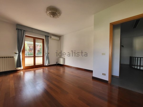 appartamento in vendita a Gualdo Cattaneo in zona Ponte di Ferro