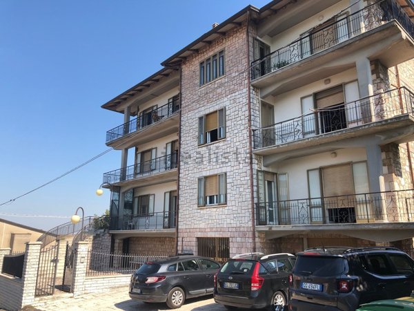appartamento in vendita a Gualdo Cattaneo in zona San Terenziano