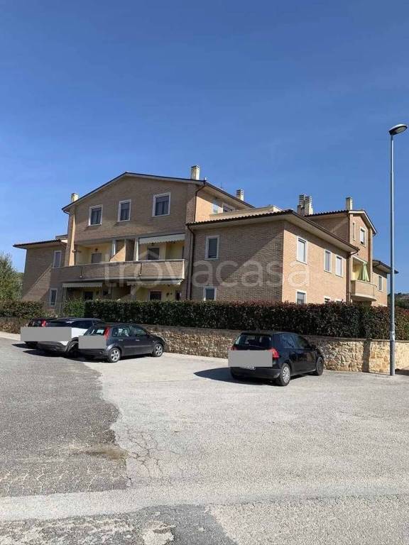 appartamento in vendita a Gualdo Cattaneo in zona San Terenziano