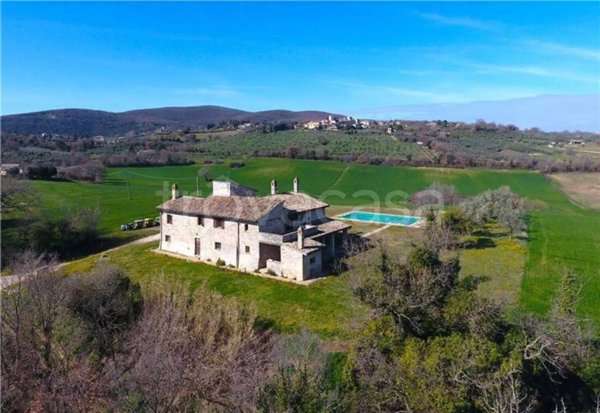 casale in vendita a Gualdo Cattaneo in zona Torri