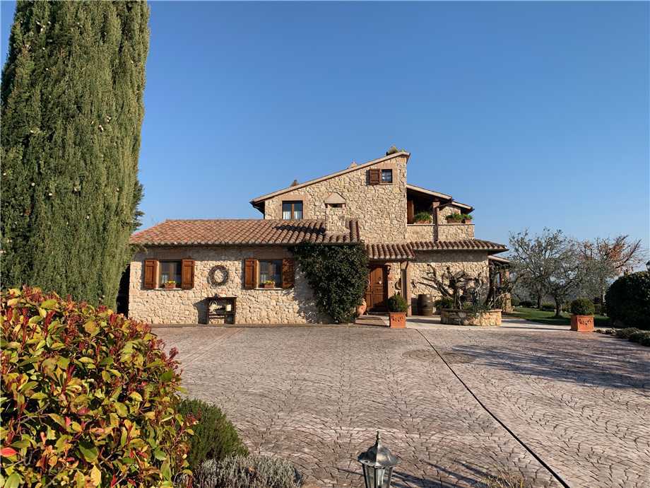 casa indipendente in vendita a Gualdo Cattaneo