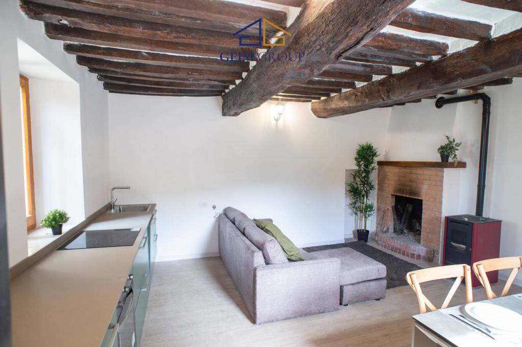 casa indipendente in vendita a Gualdo Cattaneo in zona Torri