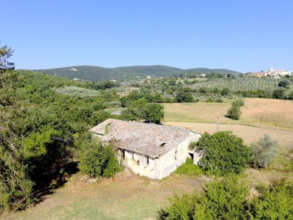 casa indipendente in vendita a Gualdo Cattaneo in zona Barattano