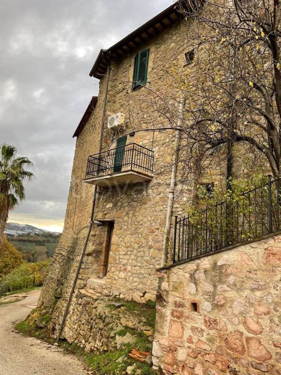 casa indipendente in vendita a Gualdo Cattaneo
