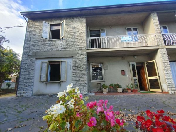 appartamento in vendita a Gualdo Cattaneo in zona San Terenziano