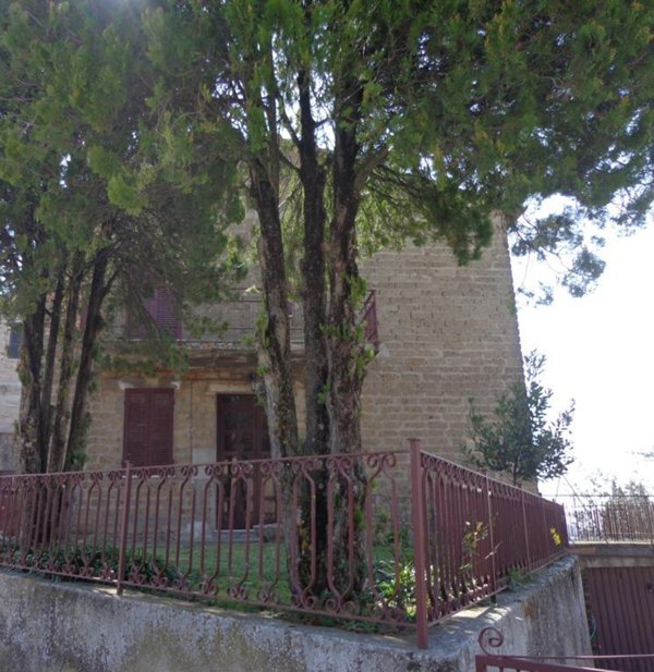 casa indipendente in vendita a Gualdo Cattaneo in zona Saragano