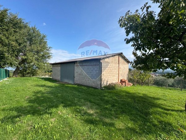 casa indipendente in vendita a Gualdo Cattaneo