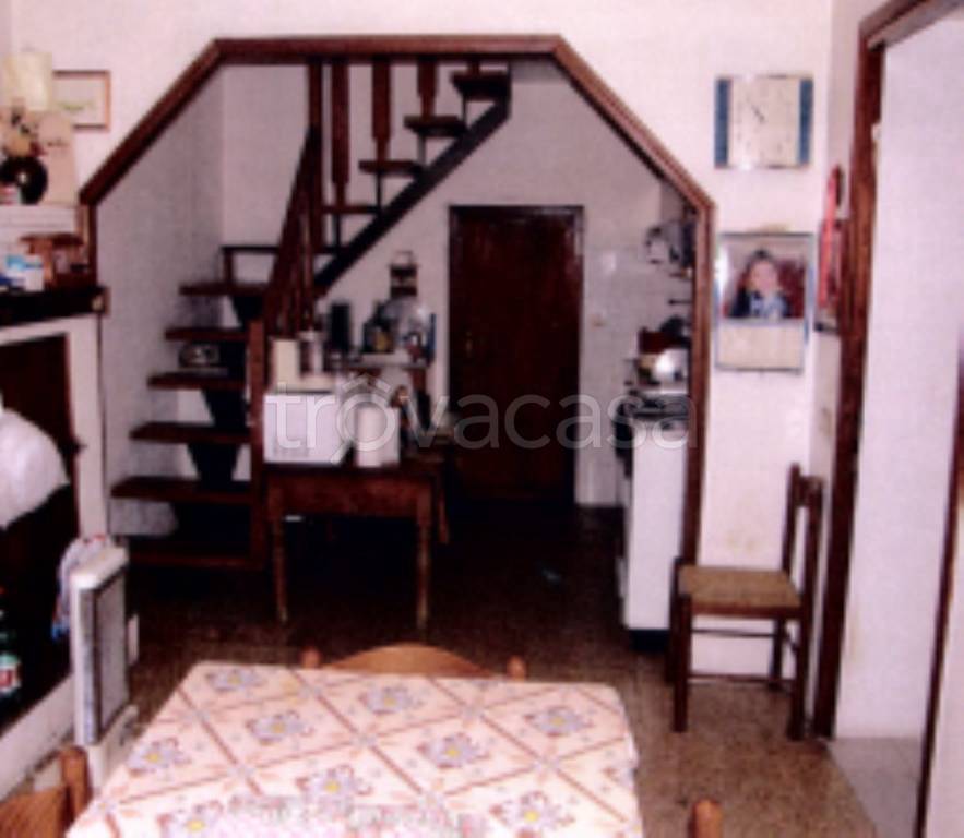 appartamento in vendita a Gualdo Cattaneo in zona Pozzo