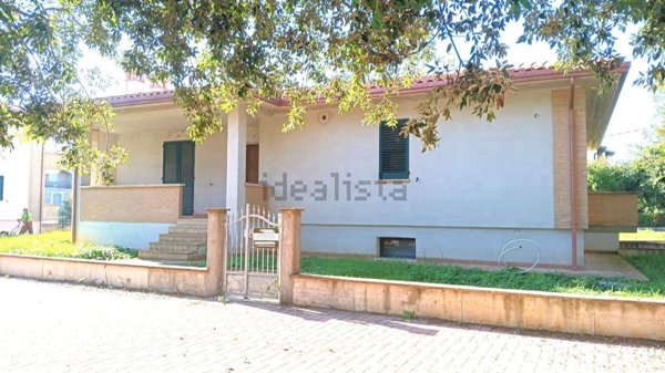 casa indipendente in vendita a Gualdo Cattaneo