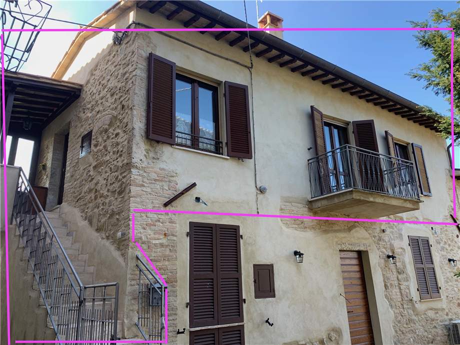 appartamento in vendita a Gualdo Cattaneo in zona Marcellano