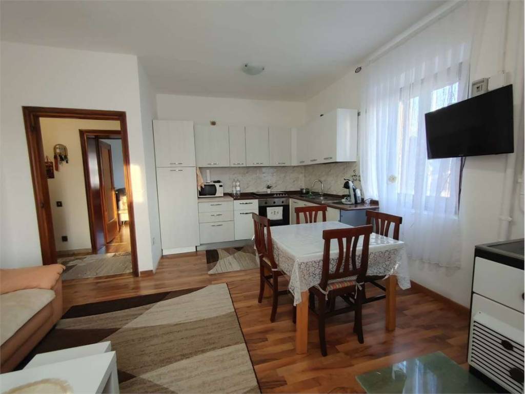 appartamento in vendita a Gualdo Cattaneo in zona Ponte di Ferro