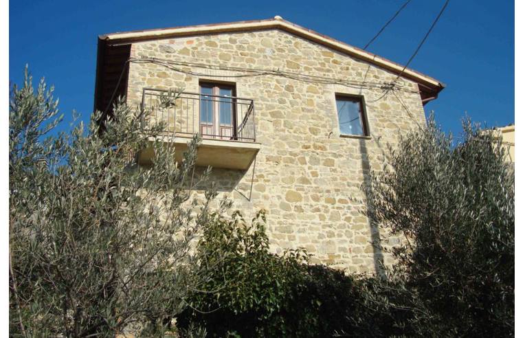 casa indipendente in vendita a Gualdo Cattaneo