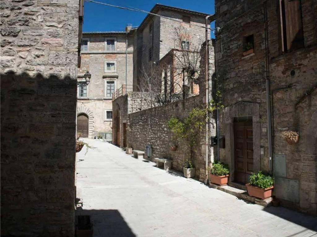 appartamento in vendita a Gualdo Cattaneo in zona San Terenziano