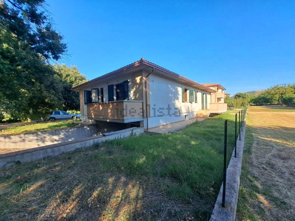 casa indipendente in vendita a Gualdo Cattaneo