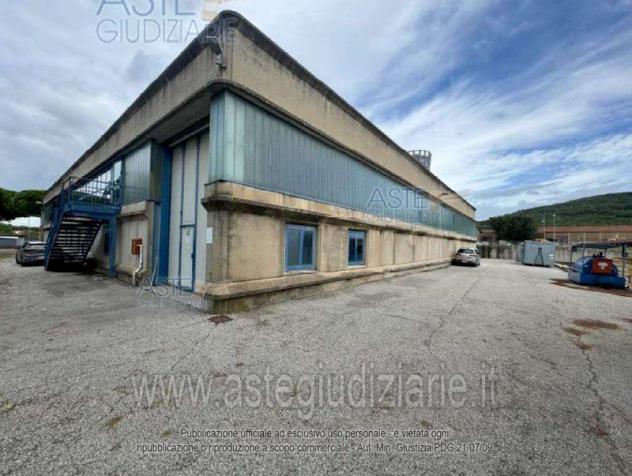 negozio in vendita a Gualdo Cattaneo in zona San Terenziano