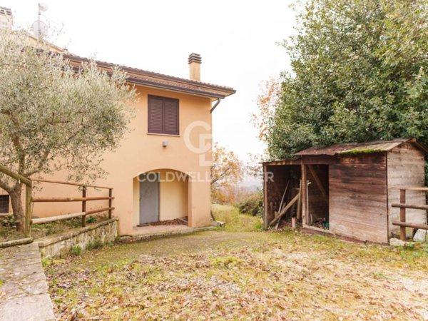 casa indipendente in vendita a Gualdo Cattaneo
