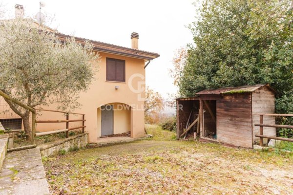 casa indipendente in vendita a Gualdo Cattaneo