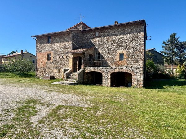 casale in vendita a Gualdo Cattaneo