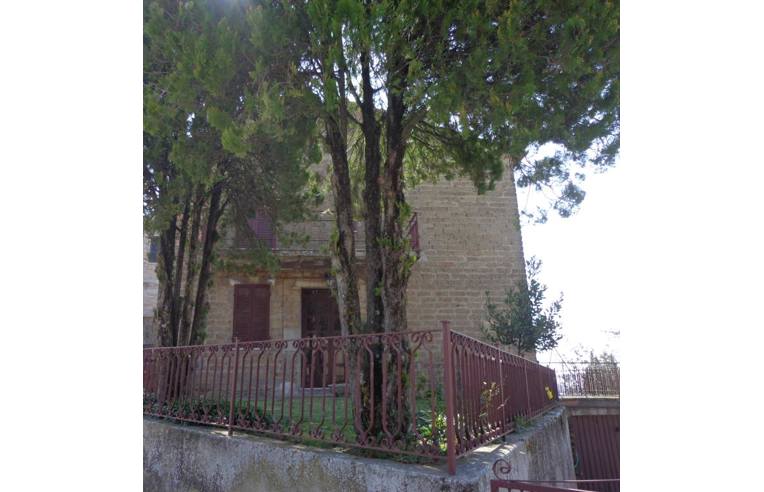 casa indipendente in vendita a Gualdo Cattaneo in zona Saragano