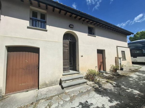 appartamento in vendita a Gualdo Cattaneo in zona Pozzo