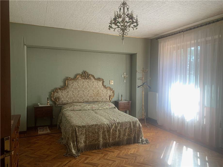 casa indipendente in vendita a Gualdo Cattaneo in zona San Terenziano