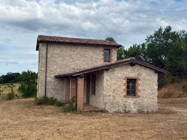 casa indipendente in vendita a Gualdo Cattaneo