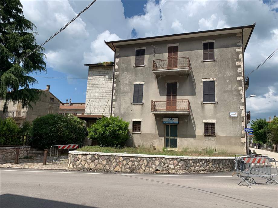 appartamento in vendita a Gualdo Cattaneo in zona Pozzo