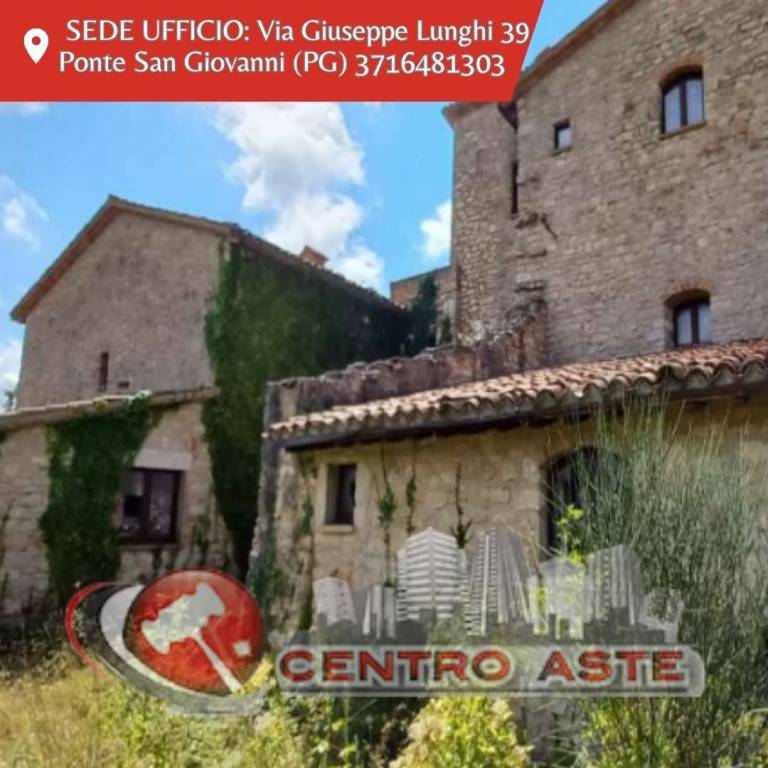 casa indipendente in vendita a Gualdo Cattaneo in zona Grutti