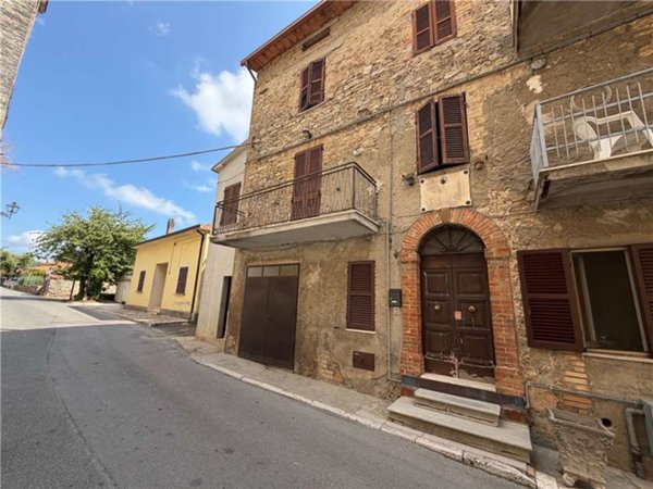 appartamento in vendita a Gualdo Cattaneo in zona San Terenziano