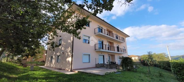 appartamento in vendita a Gualdo Tadino in zona Palazzo Ceccoli