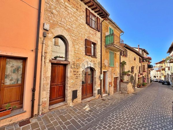 appartamento in vendita a Gualdo Tadino