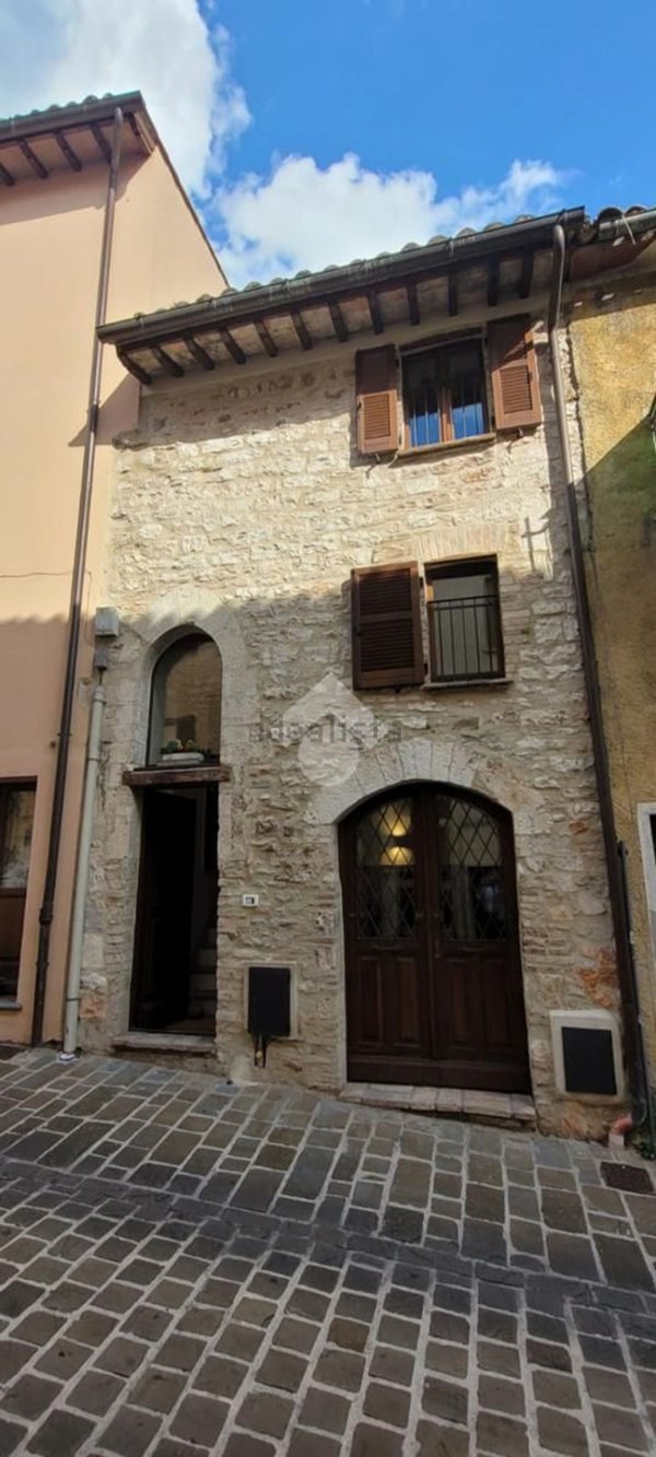 appartamento in vendita a Gualdo Tadino
