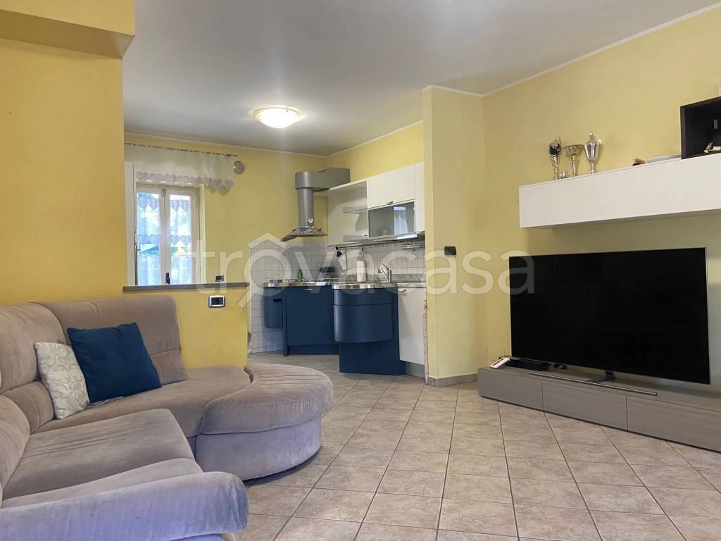 casa indipendente in vendita a Gualdo Tadino