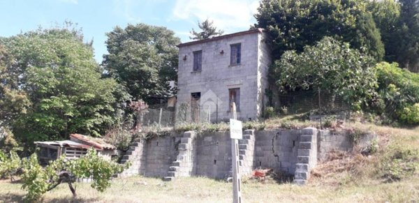 terreno agricolo in vendita a Gualdo Tadino in zona Casale